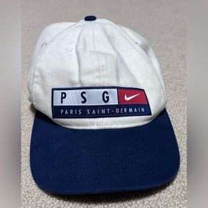 PSG hat